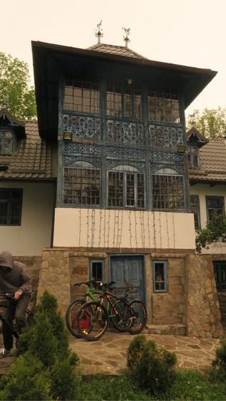 Casă cu 4 camere în Provița de Sus