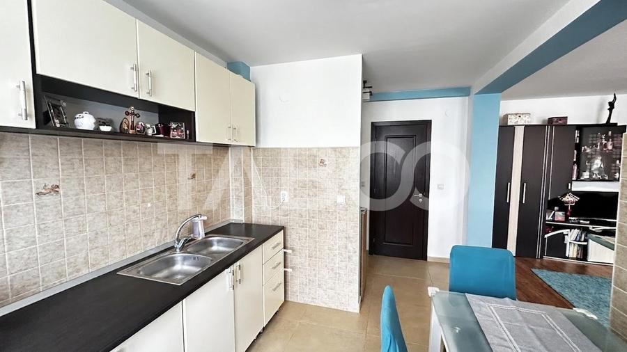 Apartament cu 2 camere semidecomandat, mobilat în Arhitecților - Calea Cisnădiei