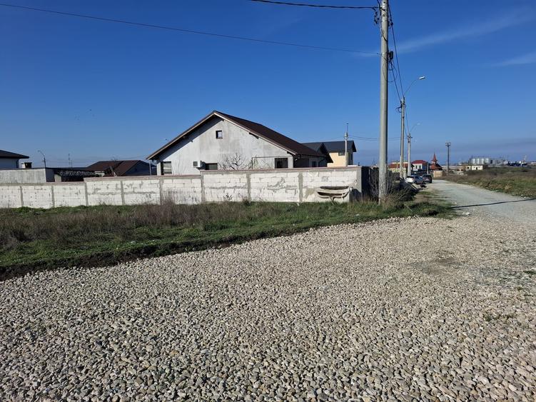 Teren Construcții intravilan de 360 mp, în Agigea