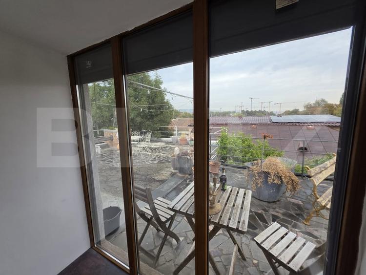 Apartament cu 2 camere decomandat, mobilat în Semicentral