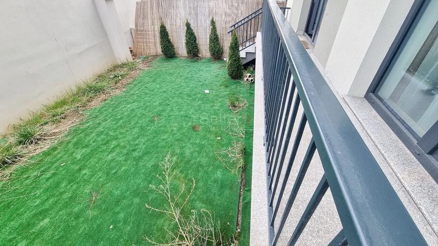 Apartament cu 3 camere decomandat în Brașovul Vechi