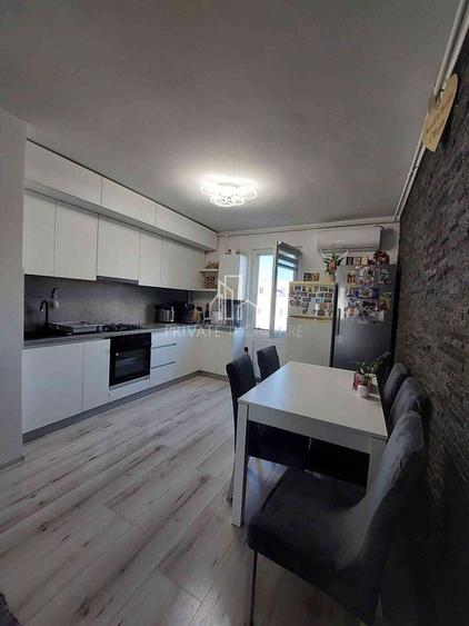 Apartament cu 2 camere decomandat în Tudor
