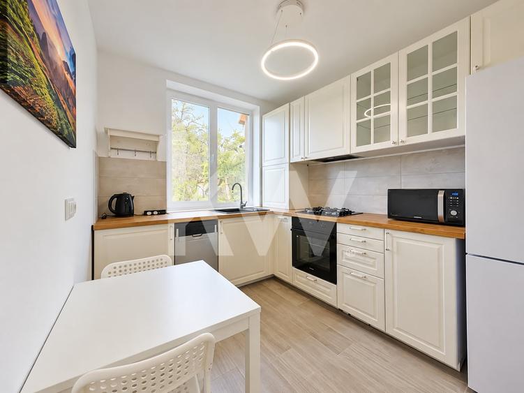 Apartament cu 2 camere decomandat, mobilat în Centrul Istoric