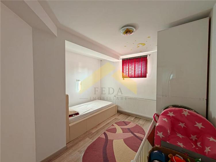 Casă individuală cu 4 camere cu Teren 1312 Mp în Sânpaul