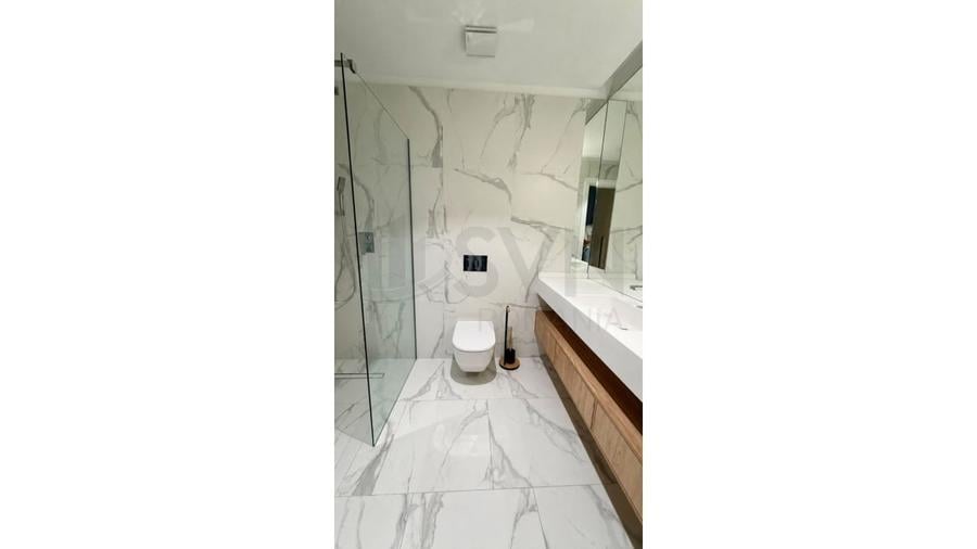Apartament cu 2 camere decomandat, mobilat în Barbu Văcărescu