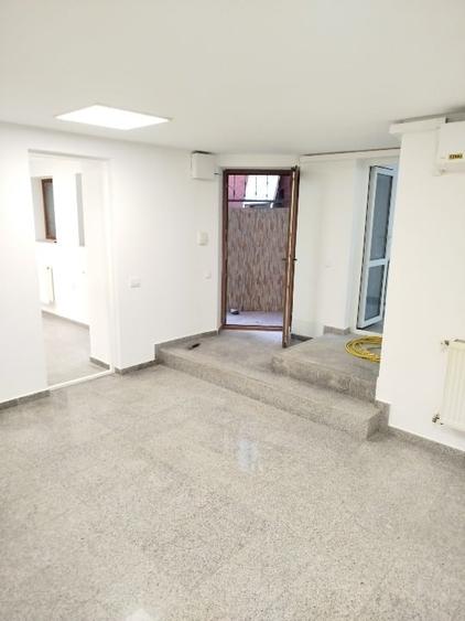 Birou, de 41 mp, în Unirii