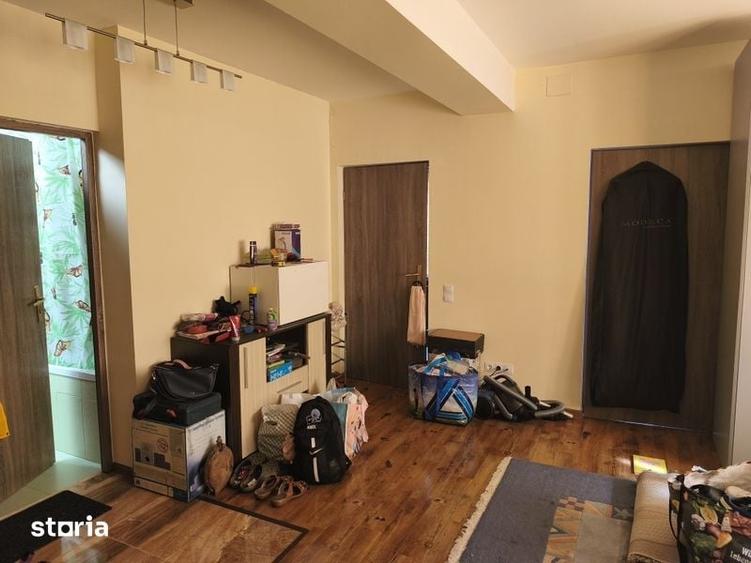 Apartament cu 3 camere în Calea Aradului