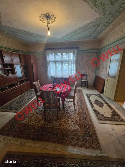 Casă cu 4 camere în Ormeniș