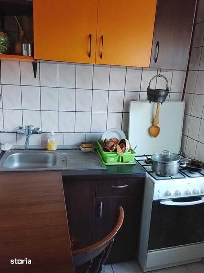 Garsonieră în Girocului