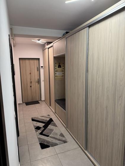Apartament cu 3 camere în Palazu Mare