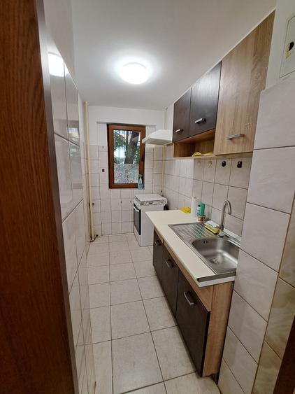 Apartament cu 2 camere decomandat în Colentina