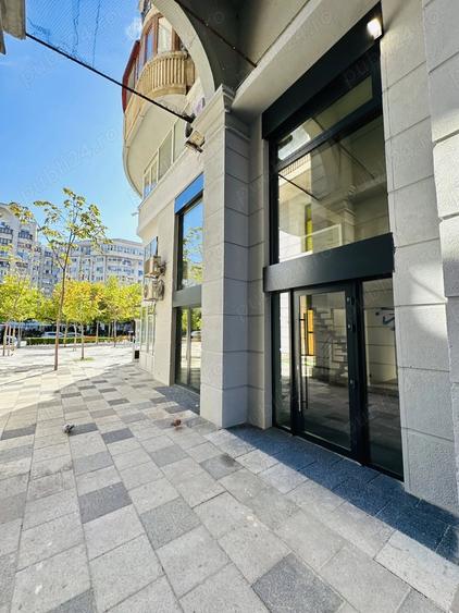 Spațiu comercial, de 120 mp, în Decebal