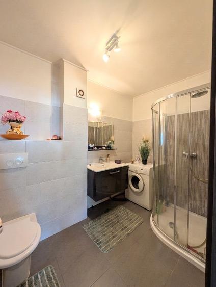 Apartament cu 2 camere, mobilat în Florești