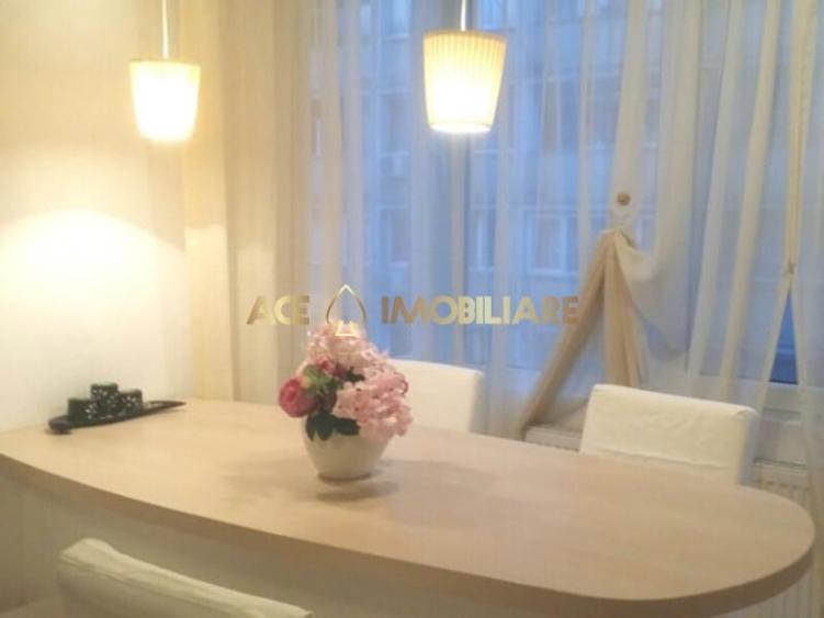 Apartament cu 2 camere decomandat, mobilat în Cișmigiu