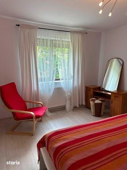 Casă cu 4 camere decomandat cu Teren 121 Mp în Central