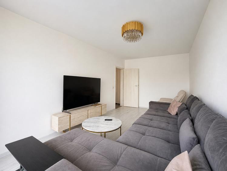 Apartament cu 3 camere decomandat, mobilat în Popești-Leordeni