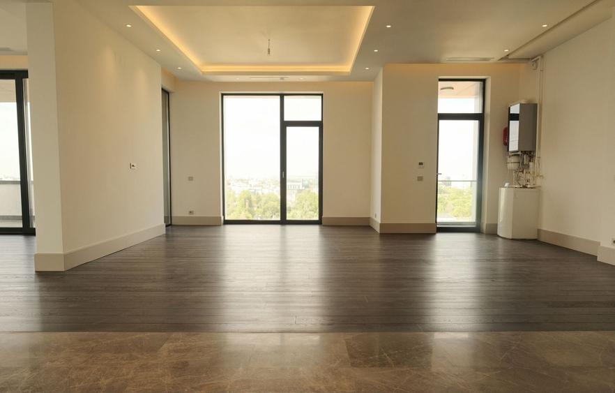 Penthouse Floreasca  - Terasa Generoasa, 4.5m Inaltimea - 1