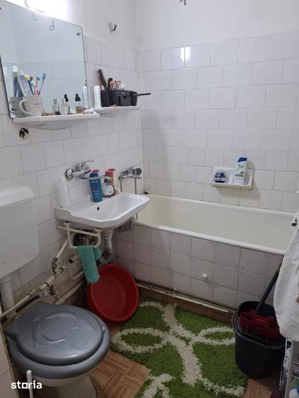 Apartament cu 2 camere semidecomandat în Republicii