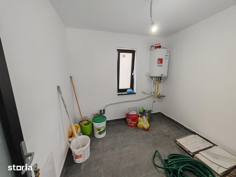 Casă cu 3 camere cu Teren 412 Mp în Hemeiuș