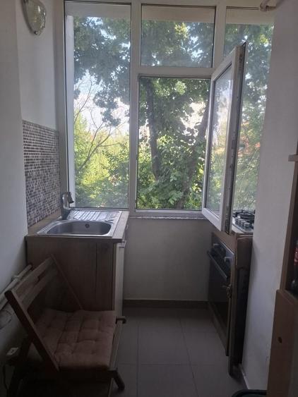Apartament cu 2 camere decomandat în Găvana