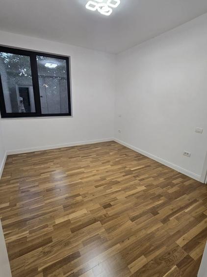 Casă cu 5 camere cu Canalizare în Iancu Nicolae