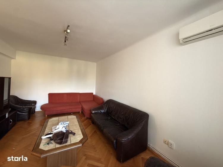 Apartament cu 2 camere decomandat în Medicină