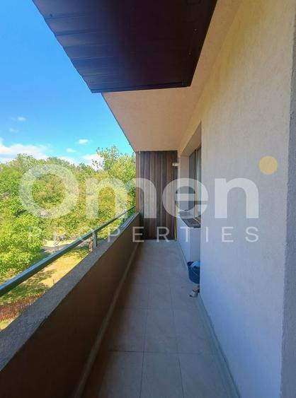 Apartament cu 4 camere decomandat, mobilat în Progresul