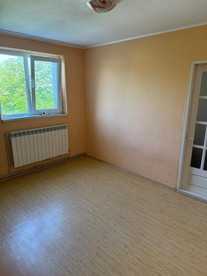 Apartament de vanzare - 5