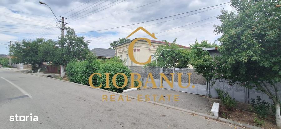 Casă cu 4 camere cu Teren 1760 Mp în Popoveni