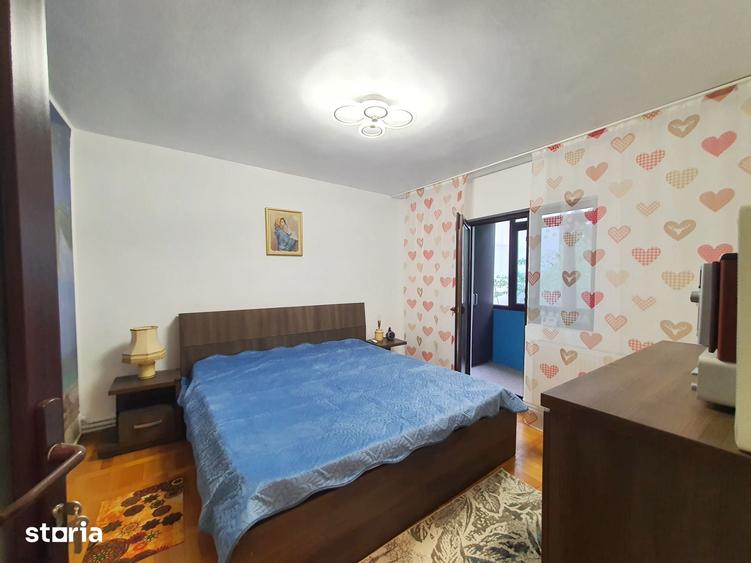 Apartament cu 2 camere decomandat în Mazepa 2