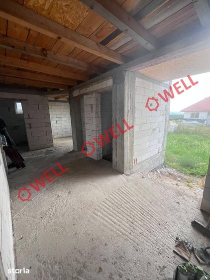 Casă cu 3 camere cu Teren 746 Mp în Arcuș