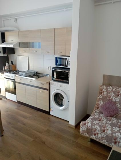 Apartament cu 2 camere semidecomandat în Exterior Vest