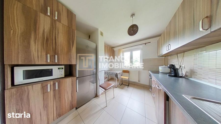 Apartament cu 3 camere decomandat, mobilat în Aurel Vlaicu