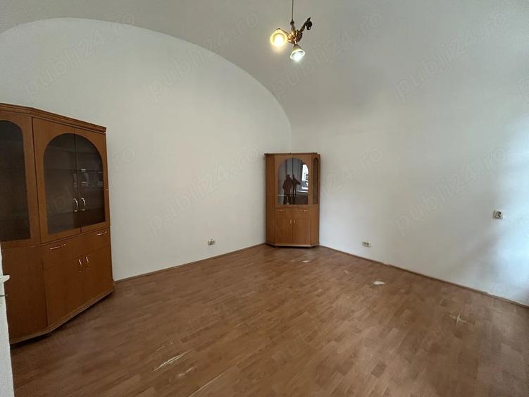Spațiu comercial, de 85 mp, în Ultracentral