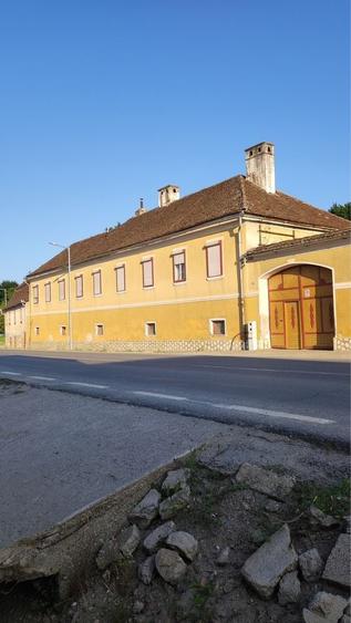 Casă cu 4 camere în Dobârca