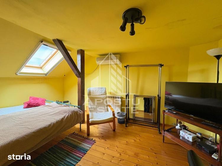 Casă cu 8 camere cu Teren 548 Mp în Fabric