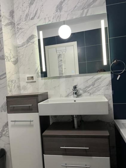 Apartament cu 3 camere în Torontalului