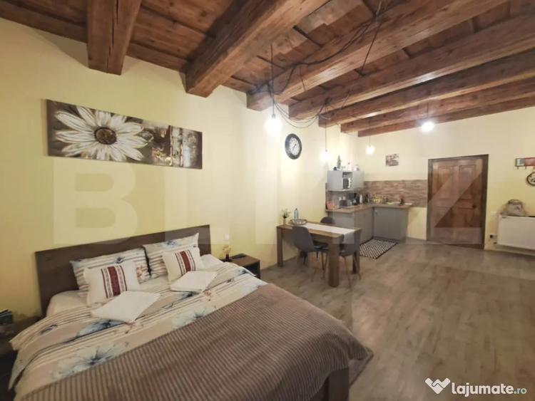 Casă cu 1 camere cu Canalizare în Centrul Istoric