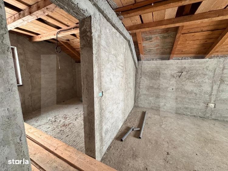 Casă cu 4 camere cu Teren 1000 Mp în Central