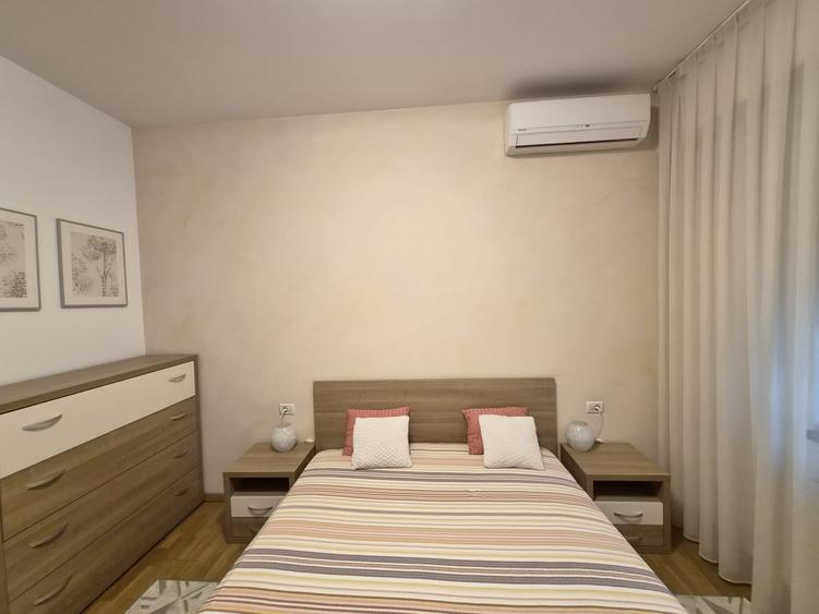 Apartament cu 3 camere decomandat în Iancu Nicolae