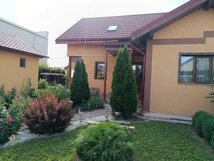 Casă cu Teren 500 Mp în Cazasu
