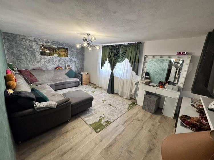 Casa 4 camere, 100 mp, Cartier Brestei,Zona BISERICA - 2
