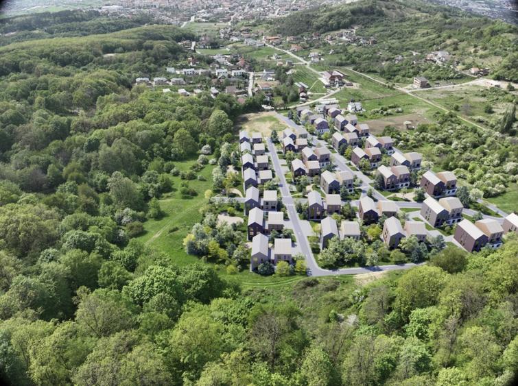 Teren Construcții intravilan de 4500 mp, în Central
