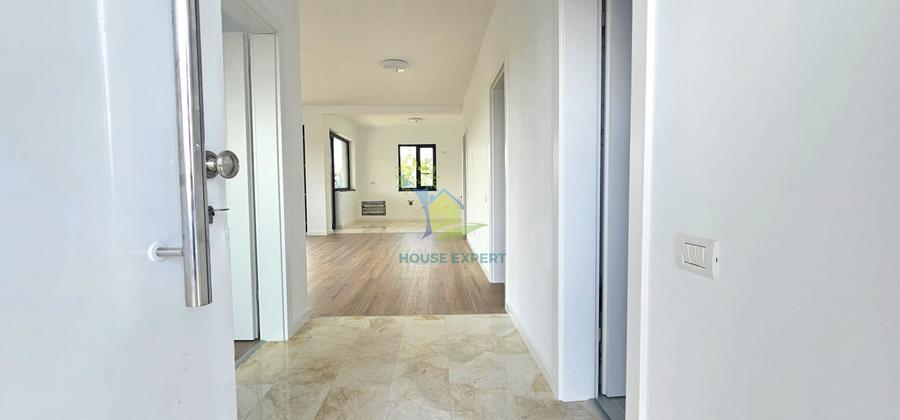 Casă individuală cu 4 camere cu Teren 528 Mp în Corbeanca