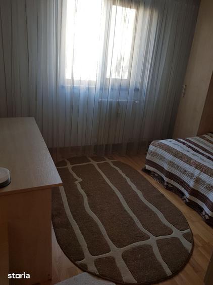 Apartament cu 3 camere în Rahova