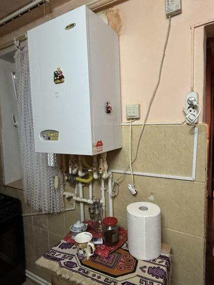 Apartament cu 2 camere decomandat în Micro 15