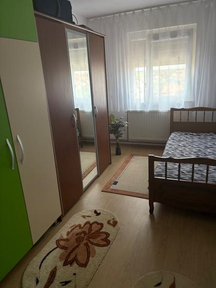 Buna.Ofer spre inchiriere o camera pentru doamne sau domnisoare - 1