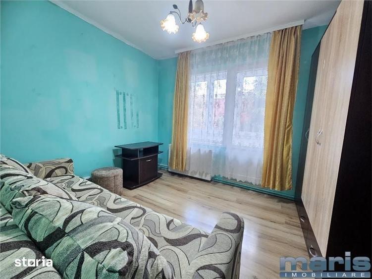 Apartament cu 4 camere în Tudor Vladimirescu