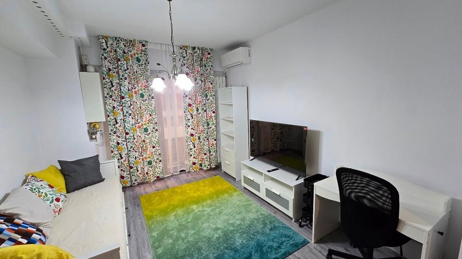Apartament cu 2 camere semidecomandat, mobilat în Politehnica