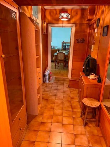 Apartament cu 4 camere decomandat, mobilat în Crângași